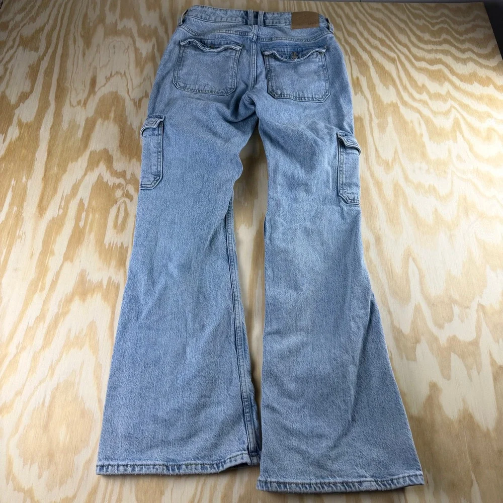 Aeropostale Womens 2R Mid Rise Flare‎ Utility Cargo Jeans Light Wash Blue Denim